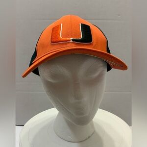 Miami Hurricanes Fitted Lg XL New Era Baseball Cap.       2817